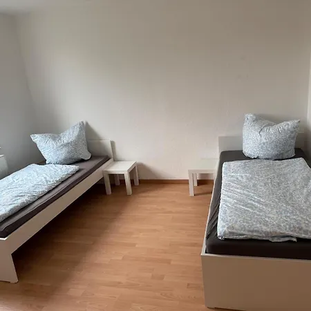 Monteurzimmer Und Bei Leuna, Halle, Leipzig Apartament
