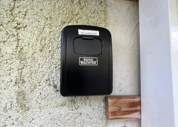 Apartment Monteurzimmer Und Bei Leuna, Halle, Leipzig