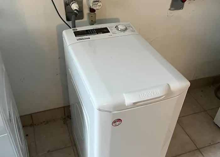 Monteurzimmer Und Bei Leuna, Halle, Leipzig *